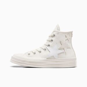 Cream Converse with Stars